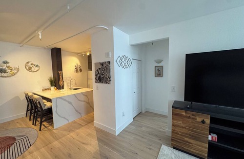Downtown Denver Condo | Your Downtown Denver Home: Renovated, Stylish & Walkable