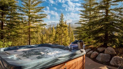 The Highlands House | Zendo by AvantStay