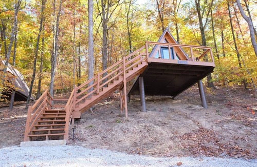 Scio Cabin | Zion/Rustic Lakeview Cabin- 2 Person A-Frame