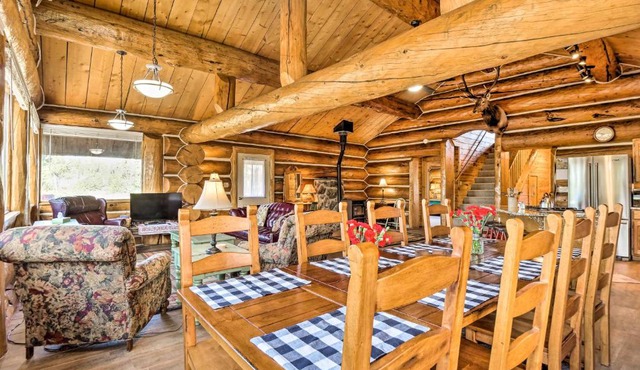 < 1 Mi to Lake Granby: Log Cabin w/Fire Pit