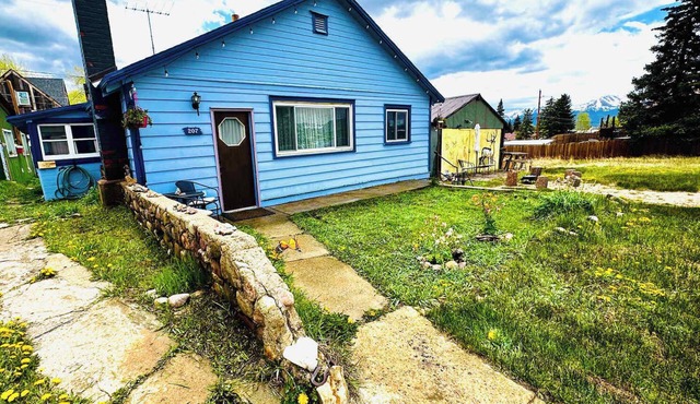 2br, bike storage, pet friendly, walk to main st