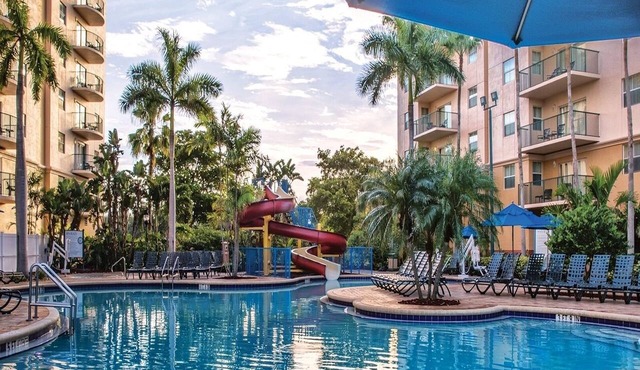 2br Plus Family Fun Mini Golf, Beach, & Pool AP