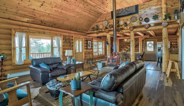 3000 Sq. Ft. Cabin Near Woodland Park CO With Game Room On 6 Acres.