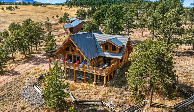 45-Acre Florissant Ranch Cabin & Stable