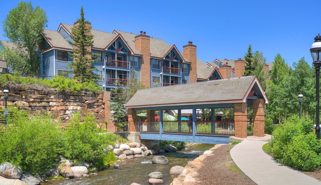 4br Renovated - Sleeps 12- Downtown Breck by RedAwning