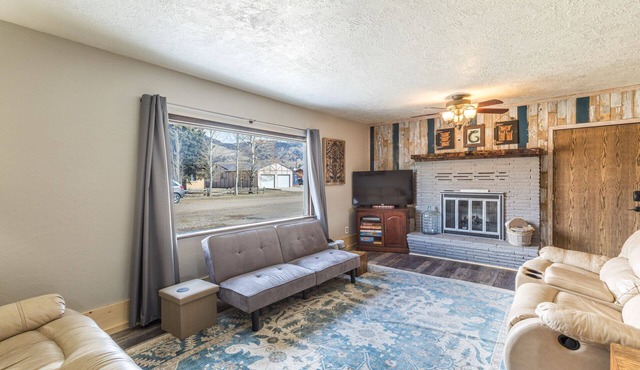 Affordable Family Friendly Home - Near Downtown Creede