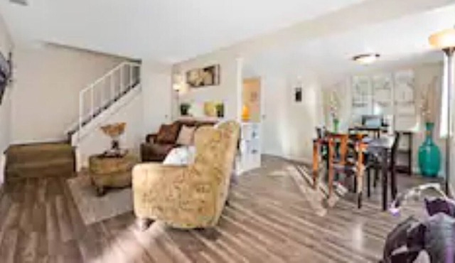 Amazing 2-Bed Townhome w/Garage in DTC
