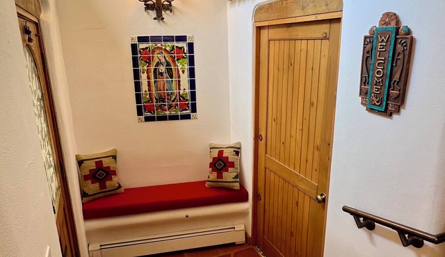 Art-Filled South Capitol Retreat Walkable Private Patios & Deck AC