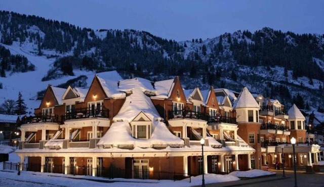 Aspen Mountain Residences, Best Location!