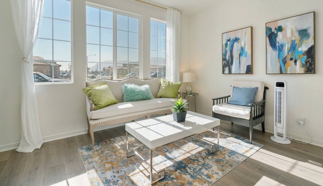Brand-New 500sf Oasis near UC Riverside / 30+Days / 1.7 miles from Hospital