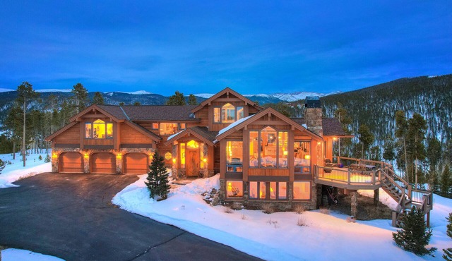 🏆 Breck Private Estate | Hot Tub | 360° Views | 7 Acres