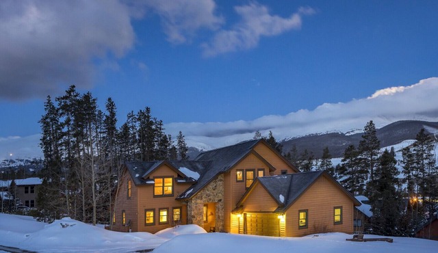 Breckenridge 20 - Four Bedroom Villa, Sleeps 10