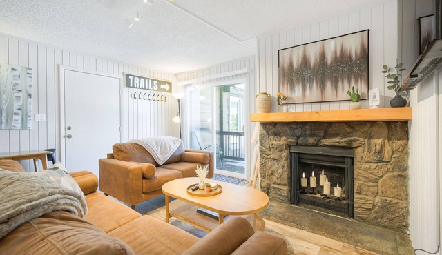 Breckenridge Area Condo w/Mountain Views