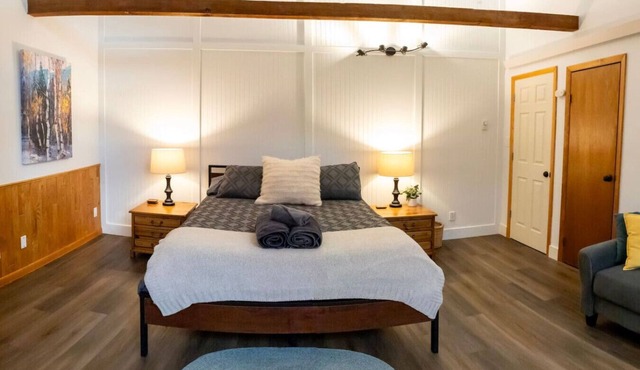 Buena Vista Garden Studio Apartment: STR-043