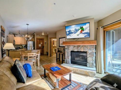 Buffalo Lodge 8320 by SummitCove Lodging in Colorado