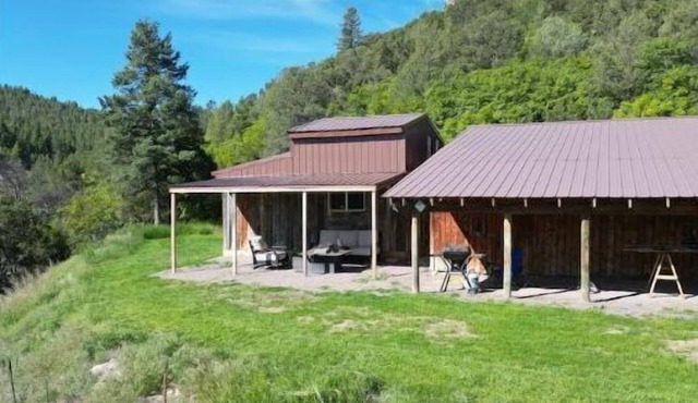 Cabin on 55 Acre Ranch Near Royal Gorge W/Gym