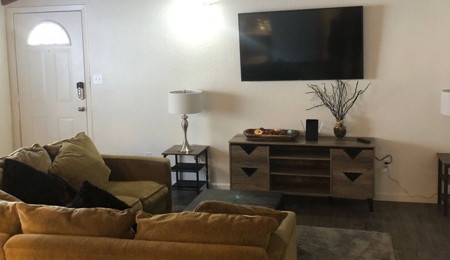 Carson City Newly Renovated Duplex