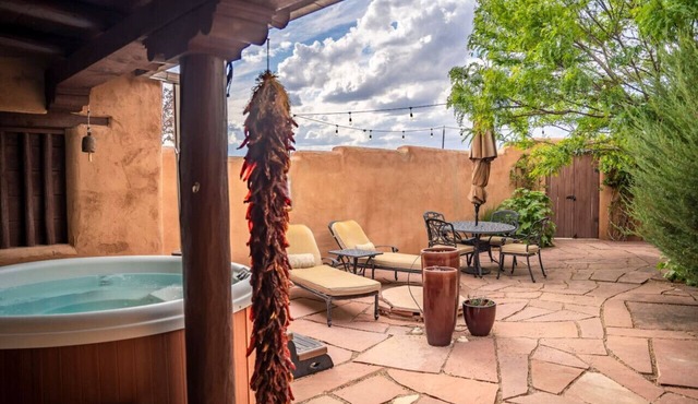Casa Lobo - Wild Relaxation - Private Hot Tub