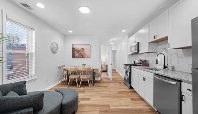 Central/Lawrenceville @2 Spacious 2BD with Free Street Parking