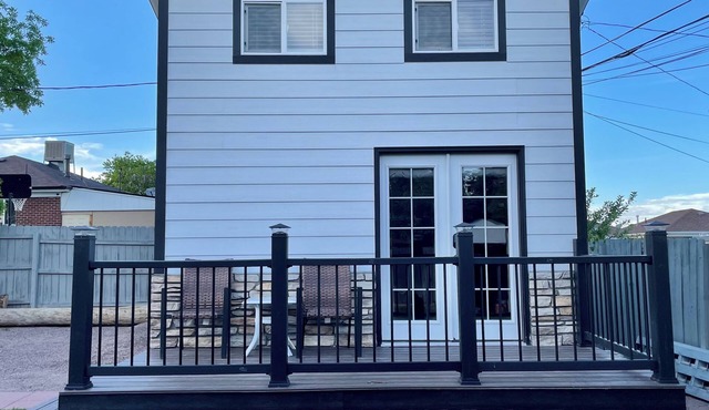 Charming 1-bedroom Loft Tiny House near Downtown Denver