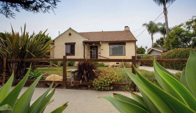 Charming Santa Barbara Cottage