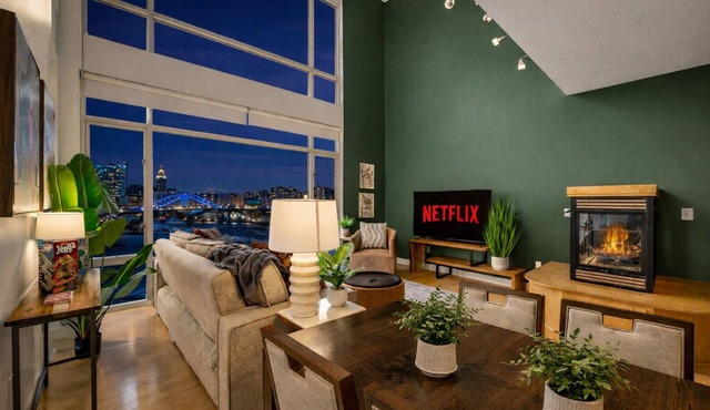 City Escape Penthouse - Free Parking 247 gym