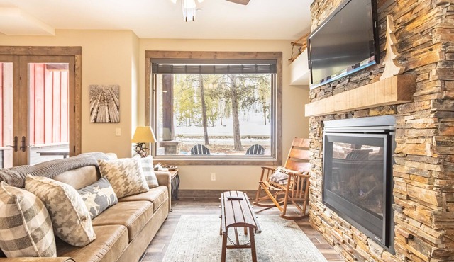 Condo in Quiet Location w/Gorgeous Views from Private Patio, Shuttle Nearby!