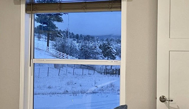 Country Home bordering 200 private acres of BLM.