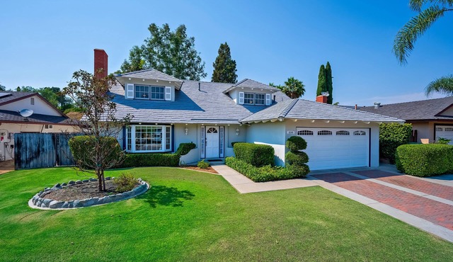 Cozy Abode: Your Ideal Family Home in Mission Viejo!