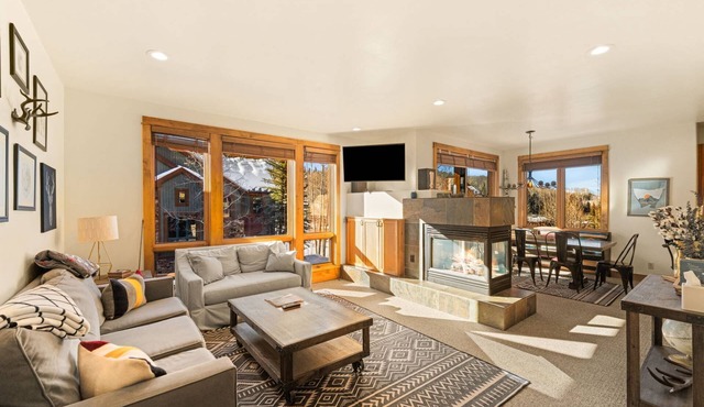 Cozy Condo Steps to the Slopes! True Ski in/Ski Out with Modern Amenities!