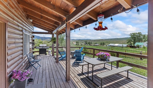 Cozy Ranch Cabin just outside Yampa -monthly stays