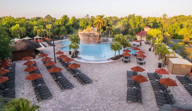 Create Lasting Memories From Day One! 3 Units with Kitchen, Outdoor Pool!