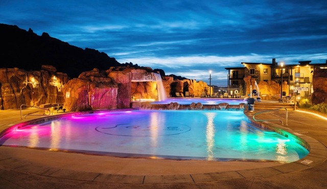 D2 & D3 Combo-Adventure at this Sage Creek Retreat