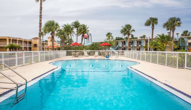 Days Inn by Wyndham Ormond Beach