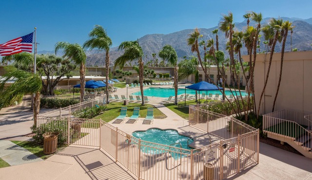 Days Inn by Wyndham Palm Springs