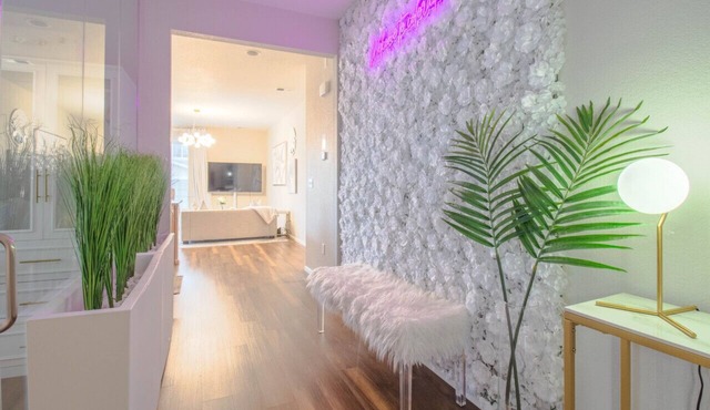 DISCOUNT: 6mo+ Furnished Gem|3BR Aurora Home