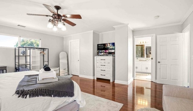 Disney Delight Retreat: Spacious 3BDRM with Foosball/Air Hockey.