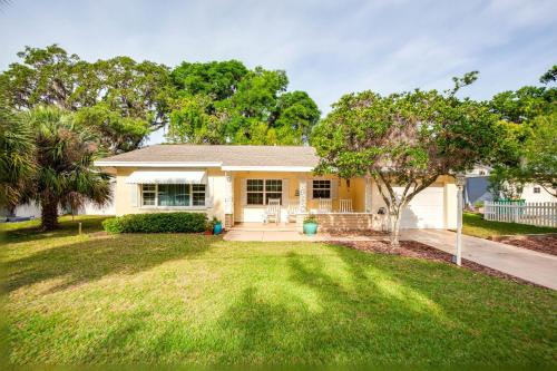 Downtown Mount Dora Cottage Walk to Everything!