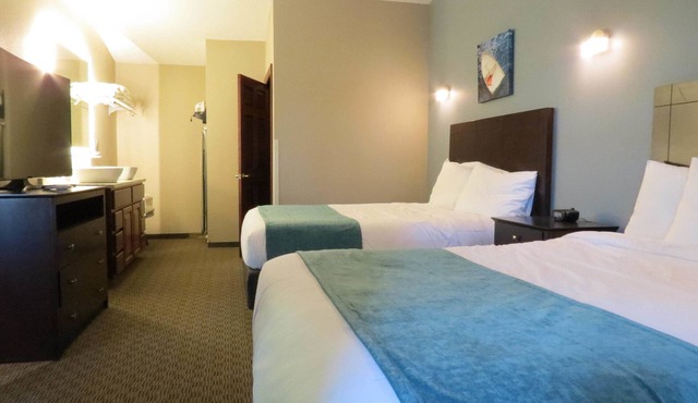 Edgewater Hotel