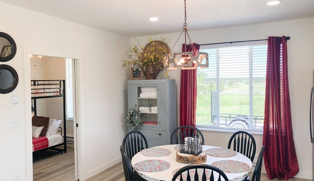 Enjoy country living in this charming farmhouse guest cottage