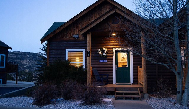 Estes Park Retreat, Mtn Views