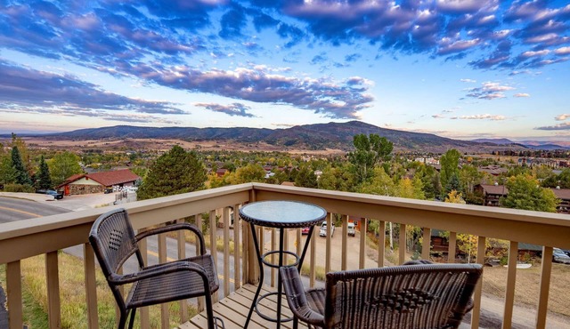 Family & Dog Friendly! Private Hot Tub, Wood Fireplace | Near Free Bus & Base, Garage, W/D in Unit