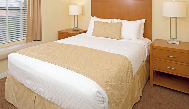 Family-Friendly 1BR Perfect for Relaxing Las Vegas Getaway