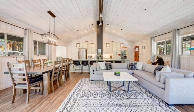 Family Retreat | Master Suites-Hot Tub | Sleeps10