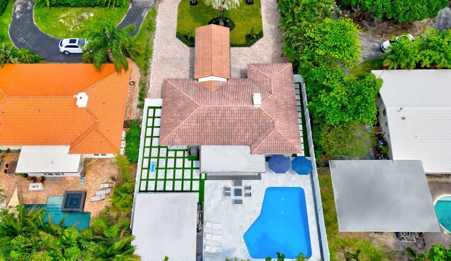 MAJOR INTERNATIONAL SPORTING EVENT Perfect | Oceana: Pool, Game Room, Walk to Beach