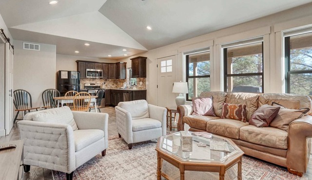 Fly Fishing Paradise! New, Peaceful Cabin
