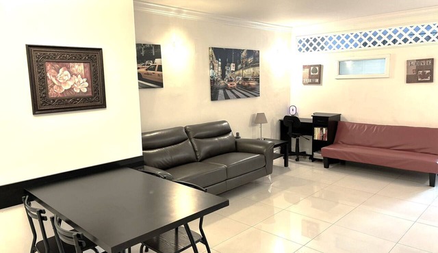 Fort Lauderdale Beach Resort – 2 Units for 8 Guests - Pool, Spa & Beach