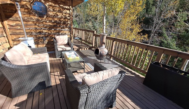 Friends Mountains cabin/Near I-70/River View/RAFTING/ATV ROUTES.