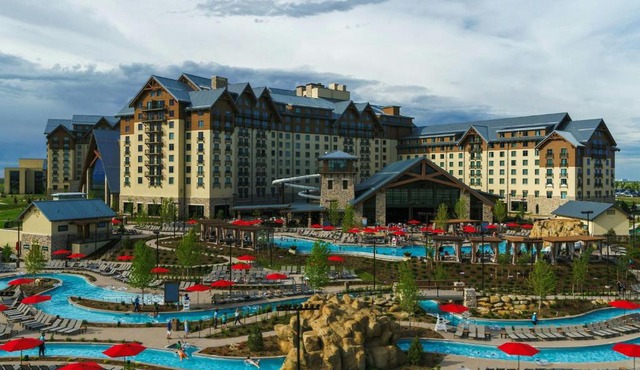 Gaylord Rockies Resort & Convention Center