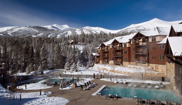 GRAND TIMBER LODGE 2 BR, 2 BA Sleeps 8. March 22-29, 2025